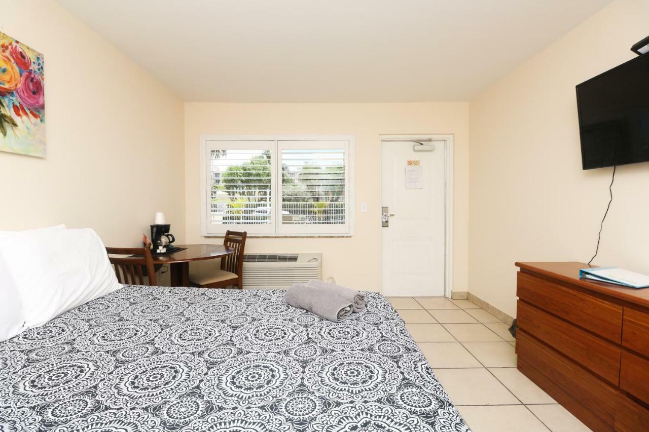 Atlantique Beach House Hotel Deerfield Beach Eksteriør billede